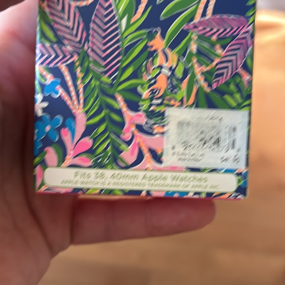 Lily Pulitzer Apple Watch Band - Picture 3 of 3